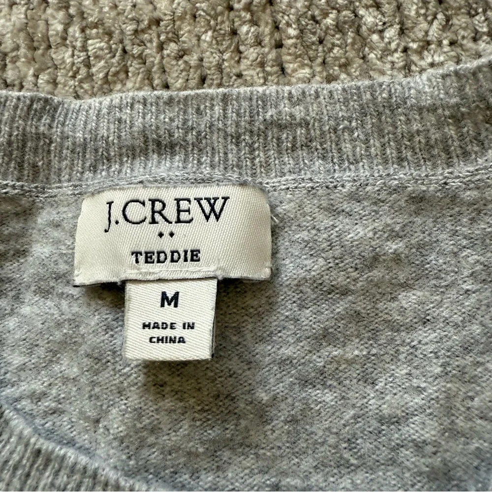 J.Crew Teddie Sweater‎ Gray Wool Blend Medium M Classic Academia Office Neutral